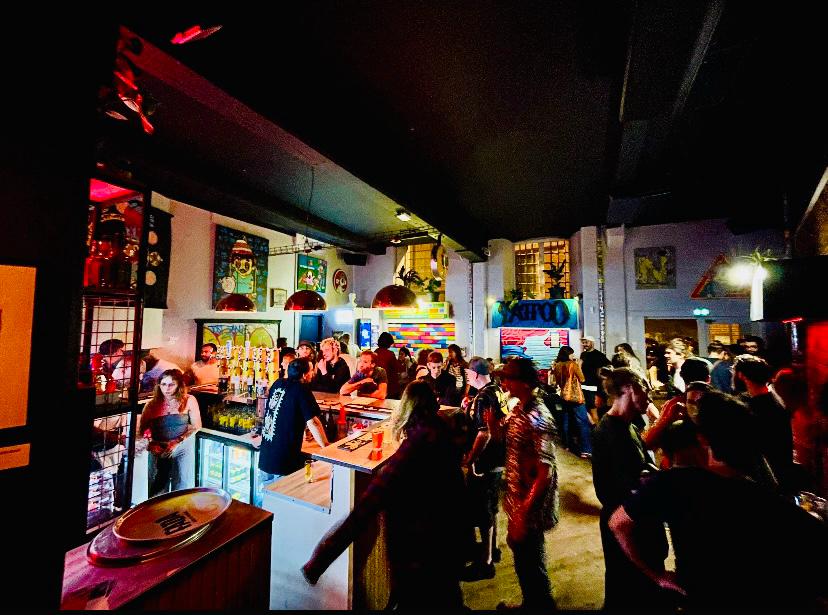 Le bar de BRIQUE